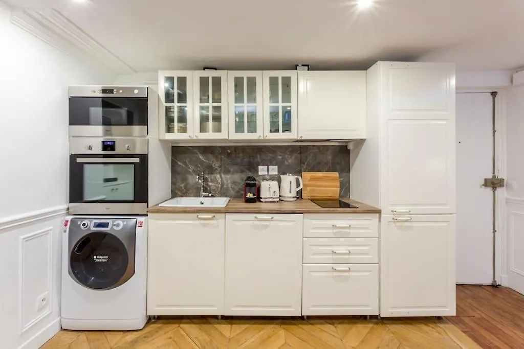 Apartamento Suite Rivoli Musee Du Louvre París Francia